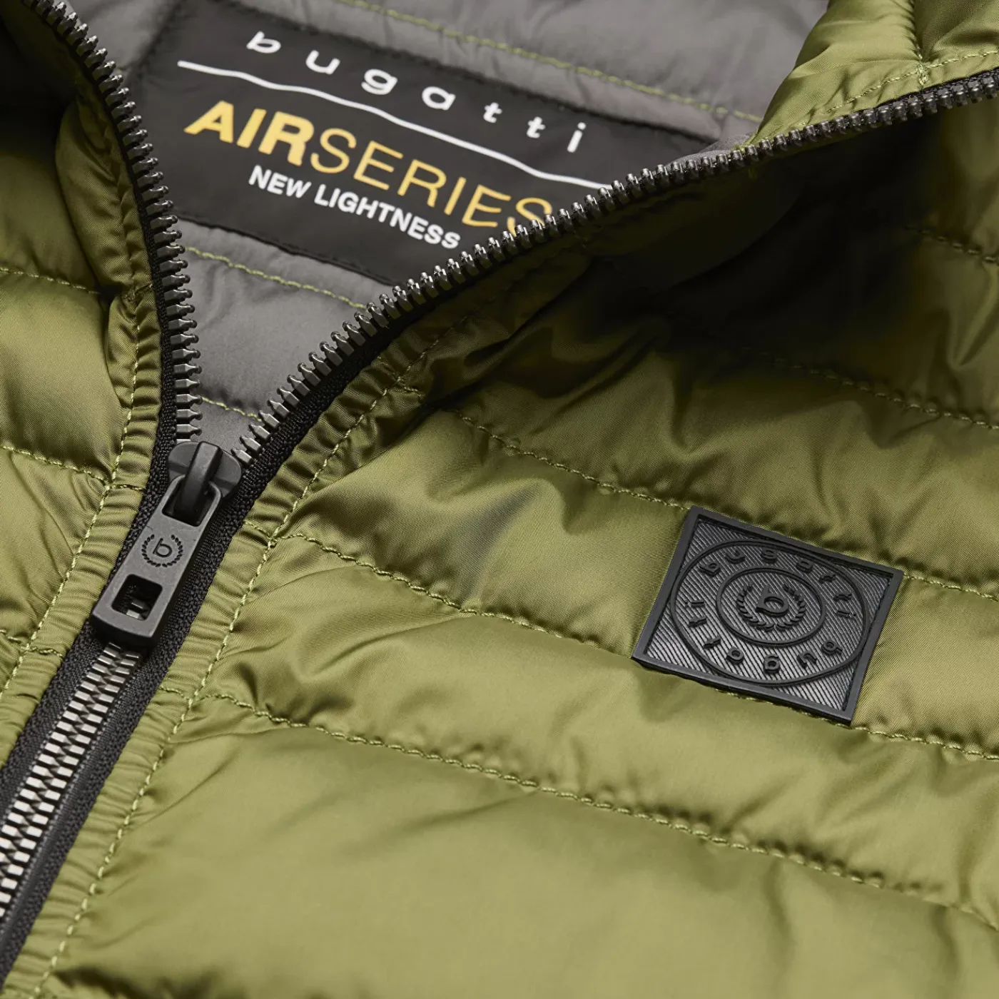 Bugatti Lightweight Gilet | Green / Navy / Stone