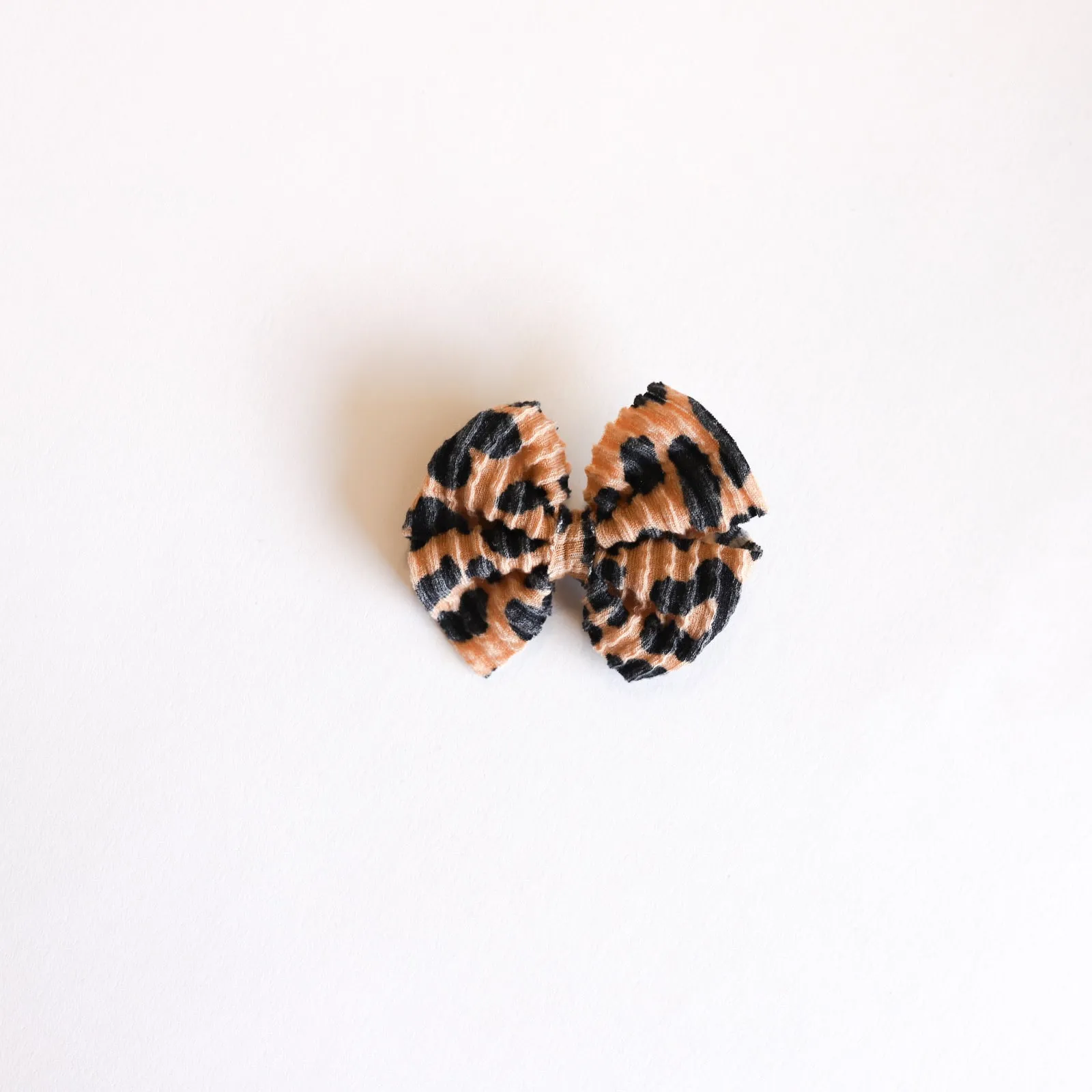 Cheetah Ribbed Cozy Butterfly   Dainty