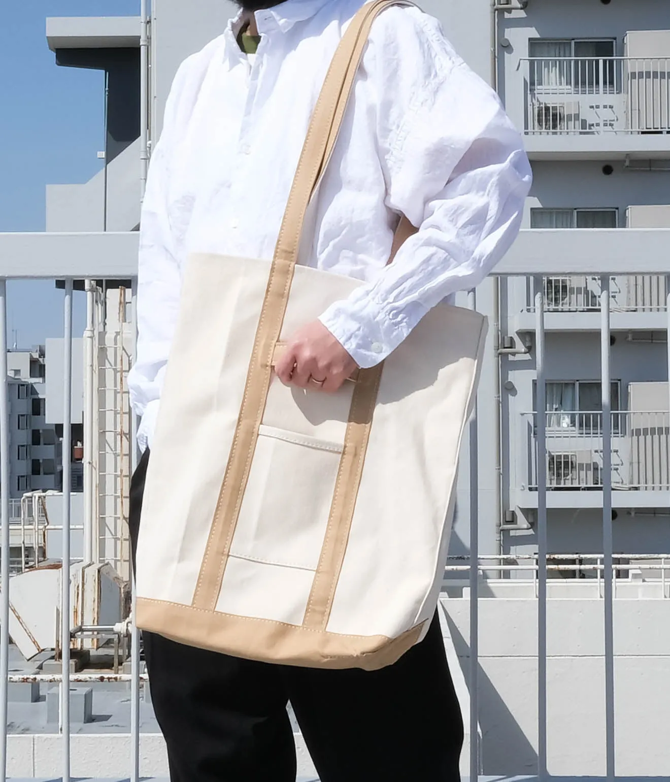 Lakewood Clothing "Souvenir 2way tote" (Beige)