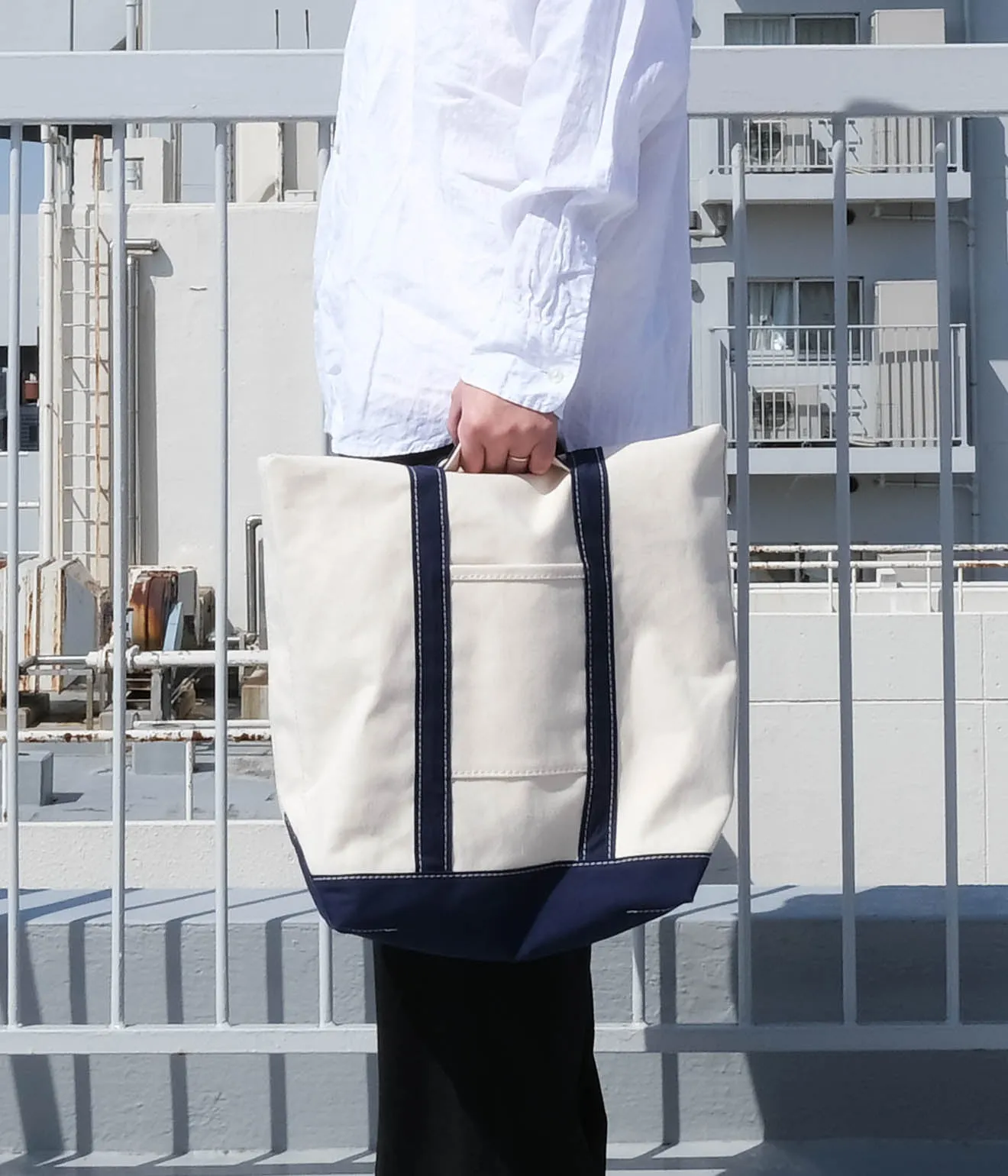 Lakewood Clothing "Souvenir 2way tote" (Navy)